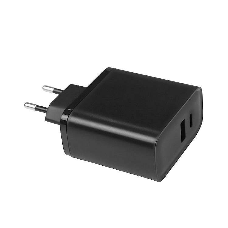 充電器外殼